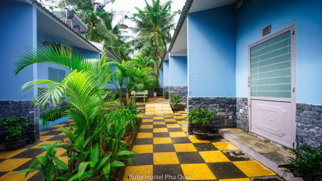 Ruby Phu Quoc Hostel מראה חיצוני תמונה
