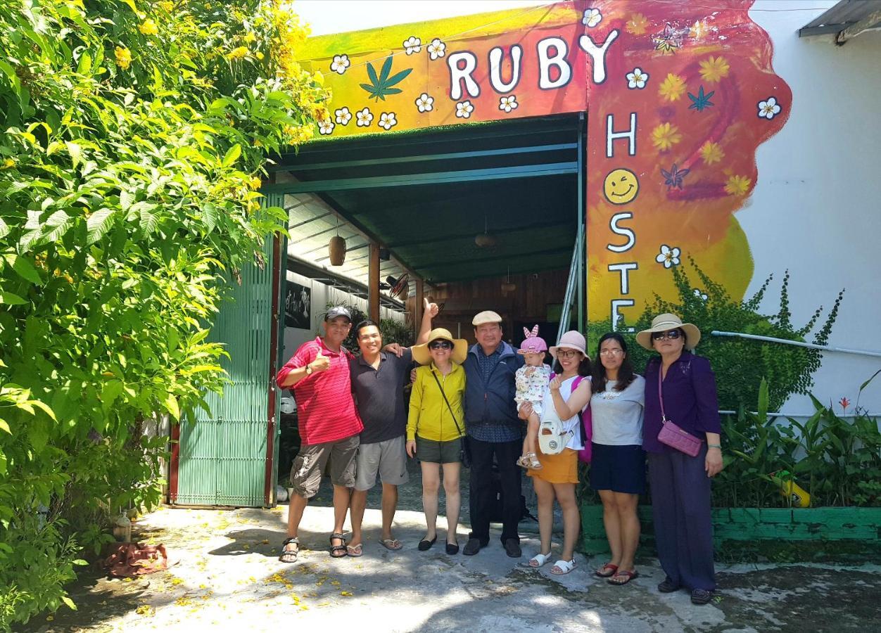 Ruby Phu Quoc Hostel מראה חיצוני תמונה