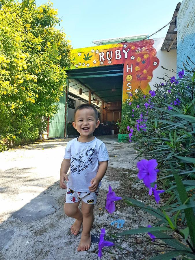 Ruby Phu Quoc Hostel מראה חיצוני תמונה